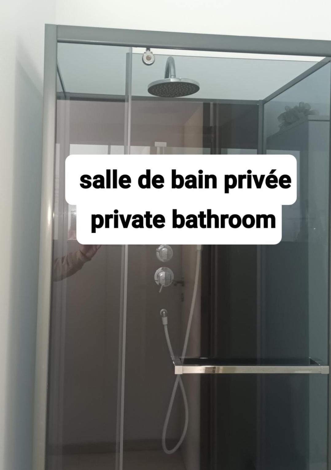 Private Studio Brussels Airport Buitenkant foto